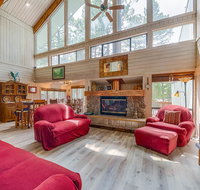 Alto Chalet 3 Bedrooms Sleeps 6 Hot Tub Media Room Jetted Tub - Orlando Tourists
