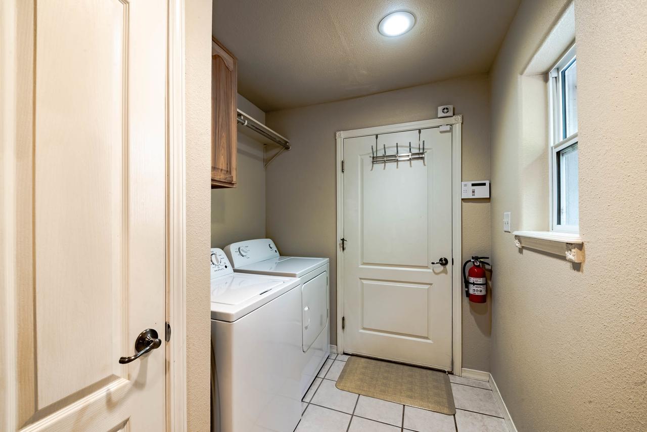 Little Creek Retreat, 4 Bedrooms, Hot Tub, Pet Friendly, Sleeps 10 - thumb 22