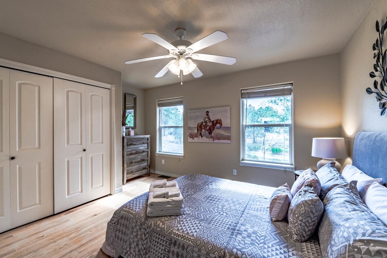 Little Creek Retreat, 4 Bedrooms, Hot Tub, Pet Friendly, Sleeps 10 - thumb 15