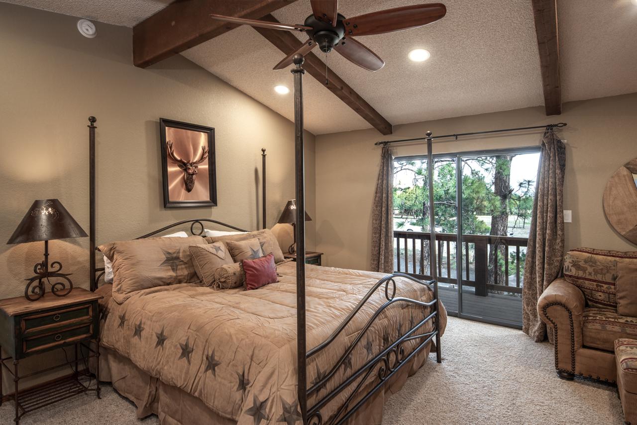 Majestic Retreat, 4 Bedrooms, Fireplace, Jetted Tub, Foosball, Sleeps 16 - thumb 13