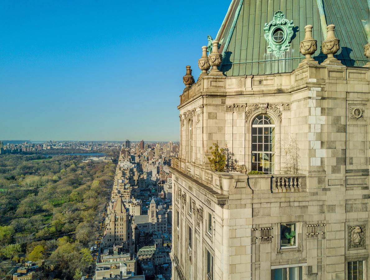 The Pierre, A Taj Hotel, New York - thumb 2