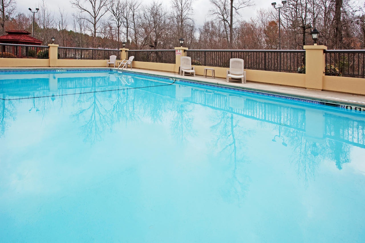 Holiday Inn Express Hotel & Suites Charlotte Airport-Belmont - thumb 24
