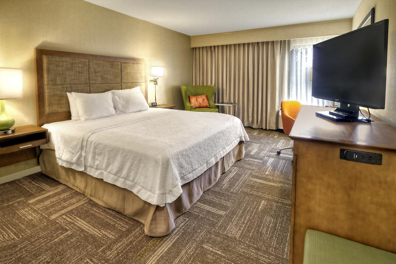 Hampton Inn And Suites Asheville-I-26 - thumb 30