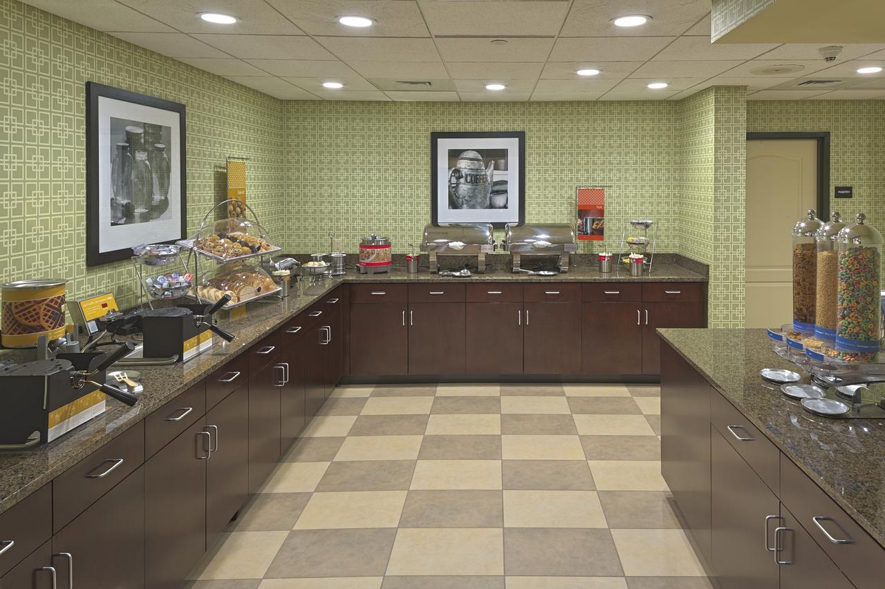 Hampton Inn And Suites Asheville-I-26 - thumb 10