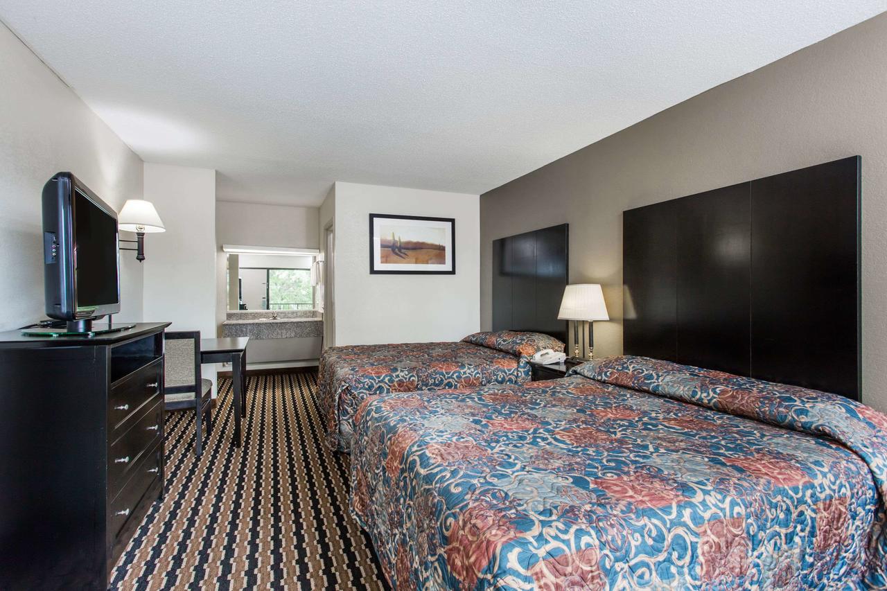 Days Inn By Wyndham Wilkesboro - thumb 17