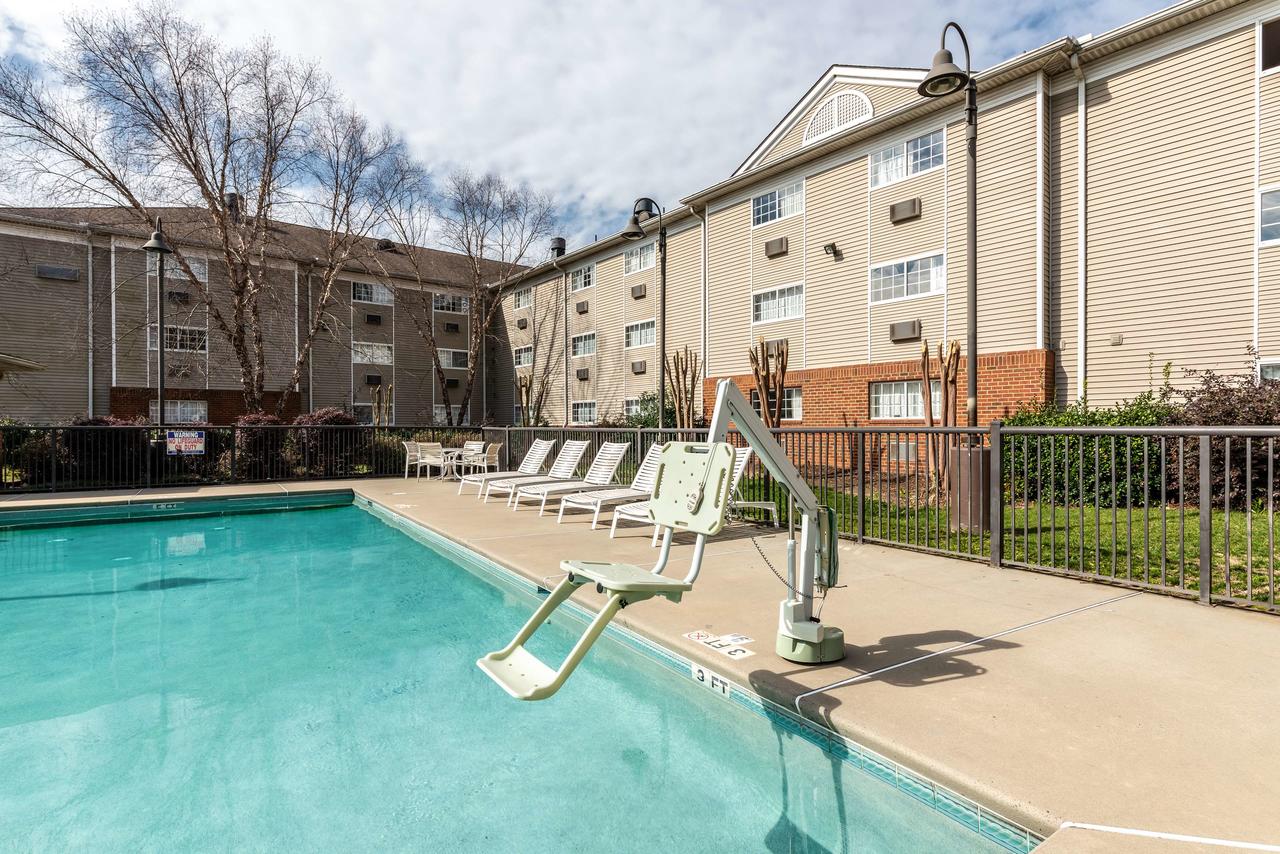 HomeTowne Studios & Suites Charlotte - Concord - thumb 21