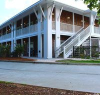 Topsail Shores Inn - Orlando Tourists