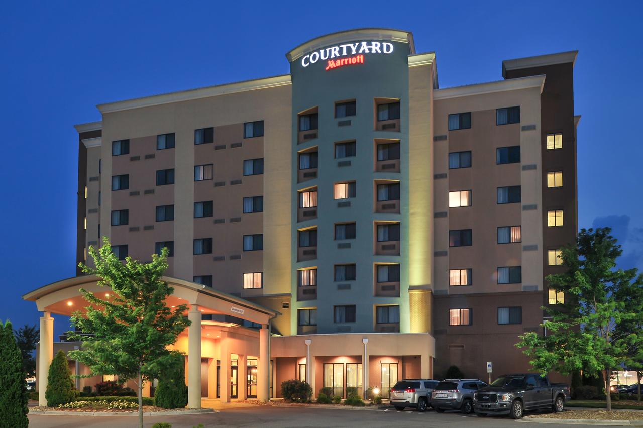 Courtyard Charlotte Concord - thumb 20