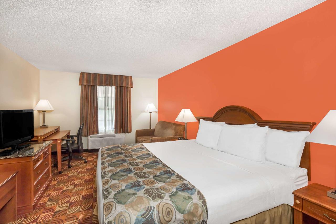 Days Inn By Wyndham Shallotte - thumb 20