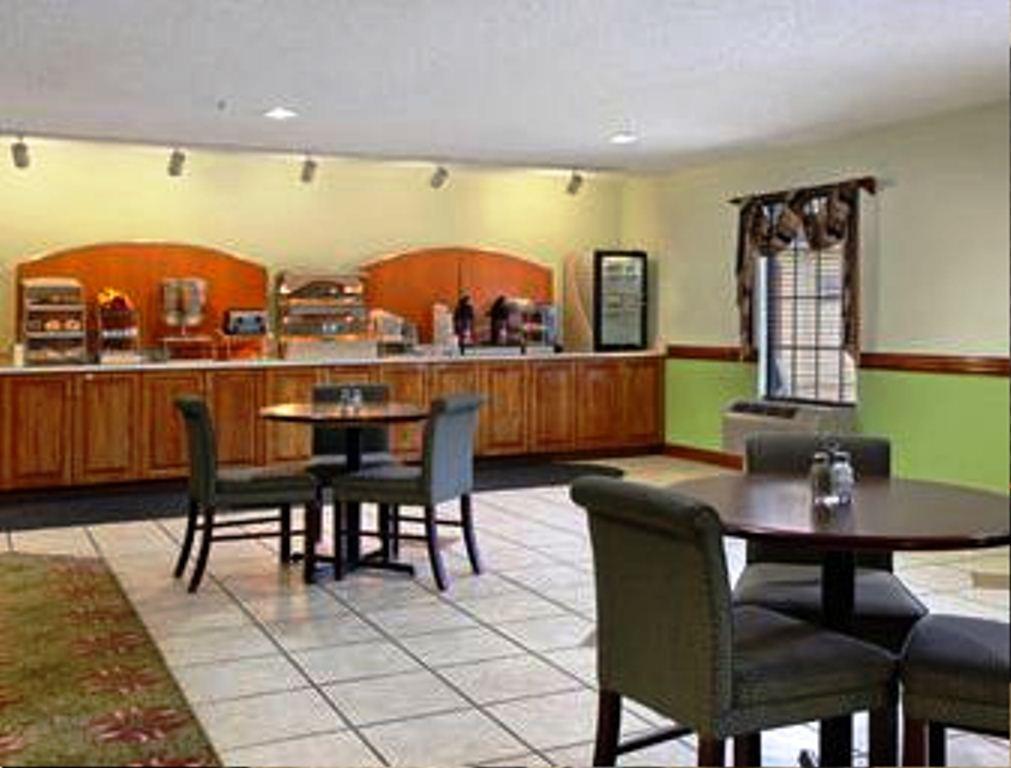 Days Inn By Wyndham Shallotte - thumb 10