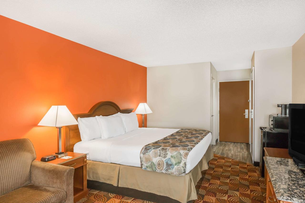 Days Inn By Wyndham Shallotte - thumb 24