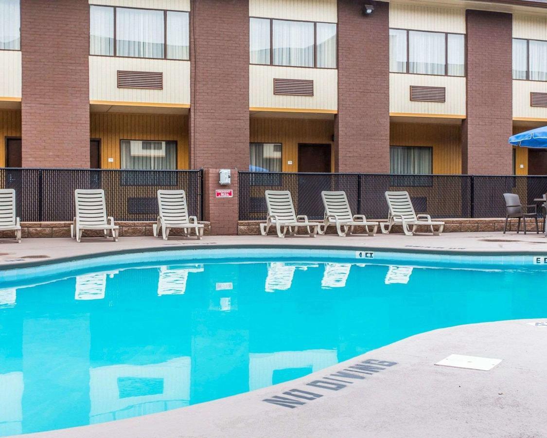 Quality Suites Convention Center - Hickory - thumb 29