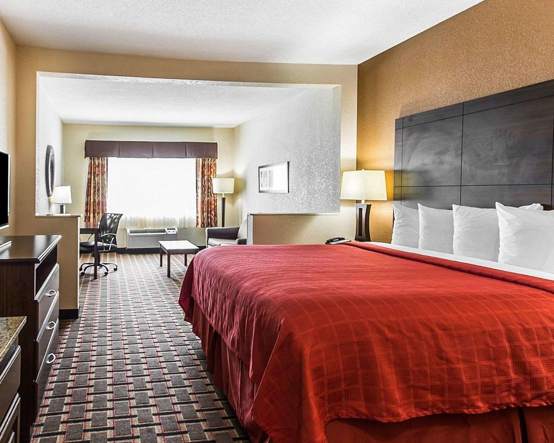 Quality Suites Convention Center - Hickory - thumb 10