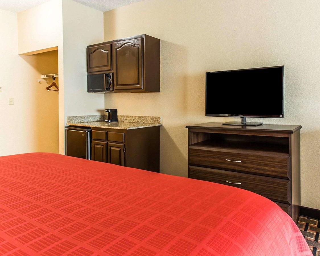 Quality Suites Convention Center - Hickory - thumb 26