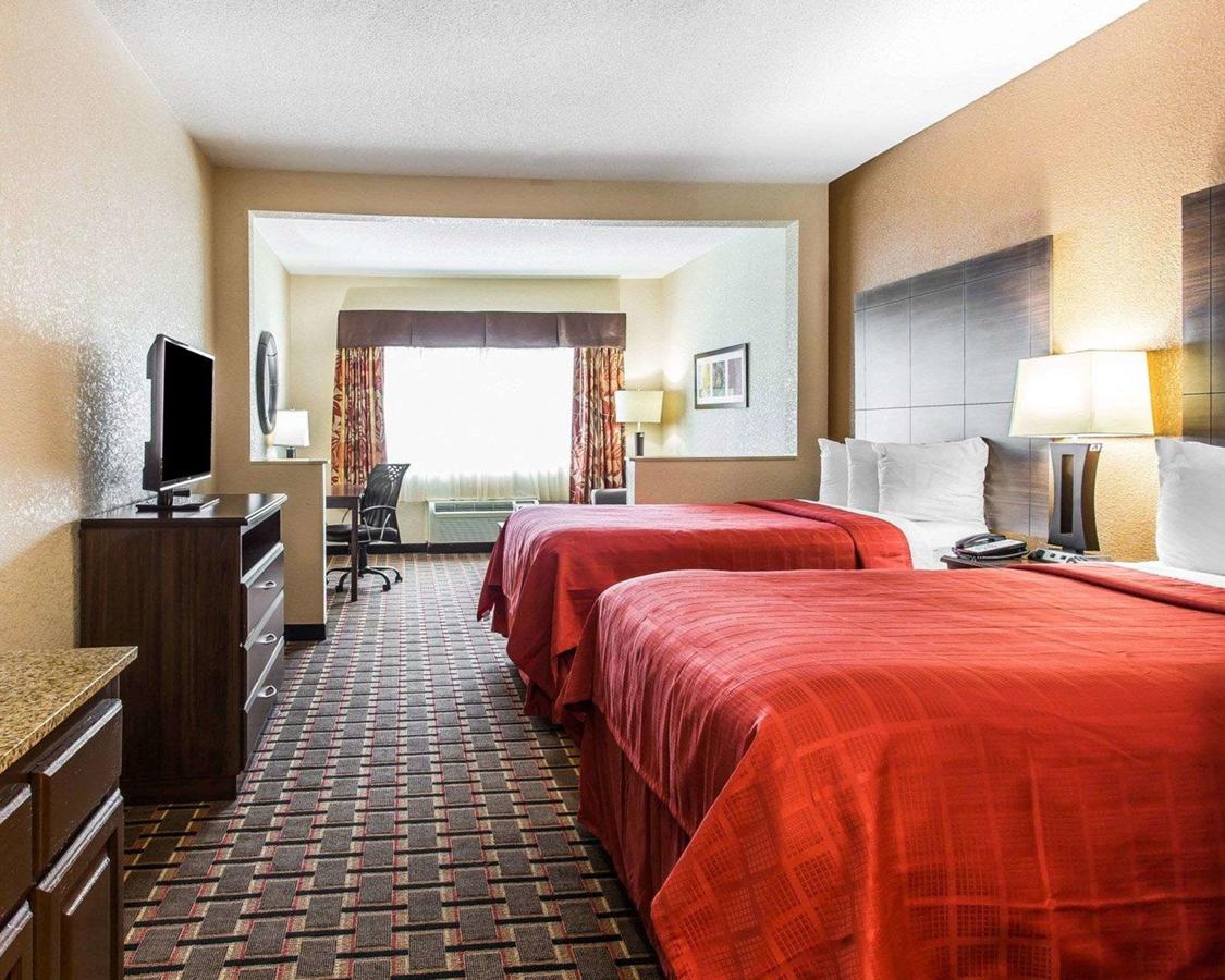 Quality Suites Convention Center - Hickory - thumb 32