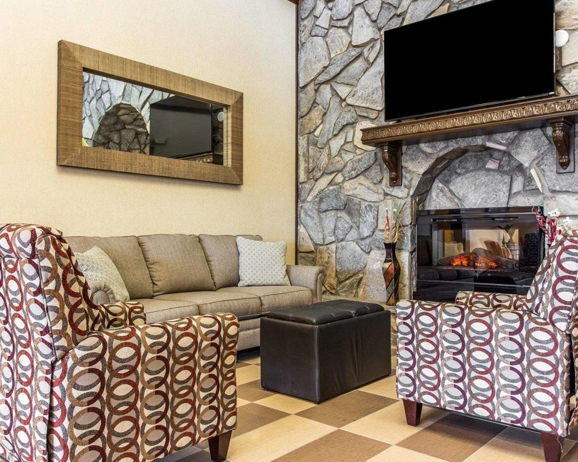 Quality Suites Convention Center - Hickory - thumb 27