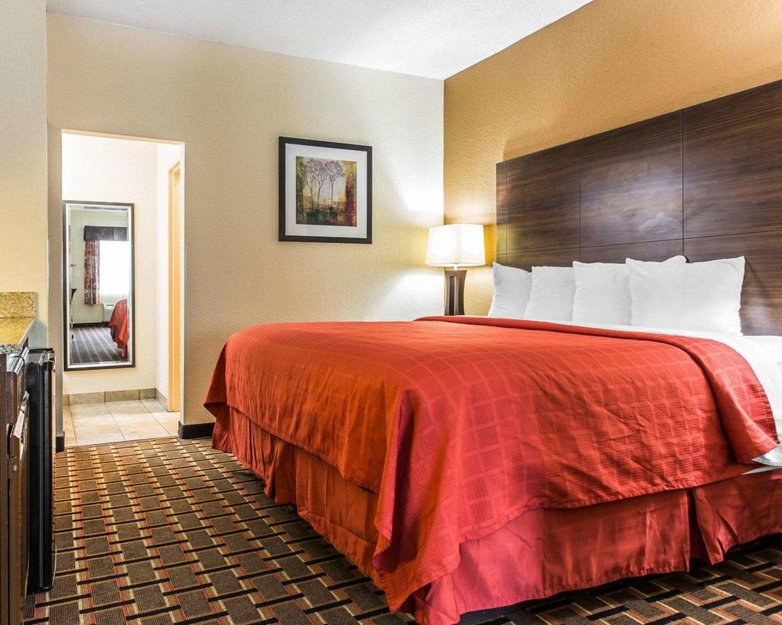 Quality Suites Convention Center - Hickory - thumb 31
