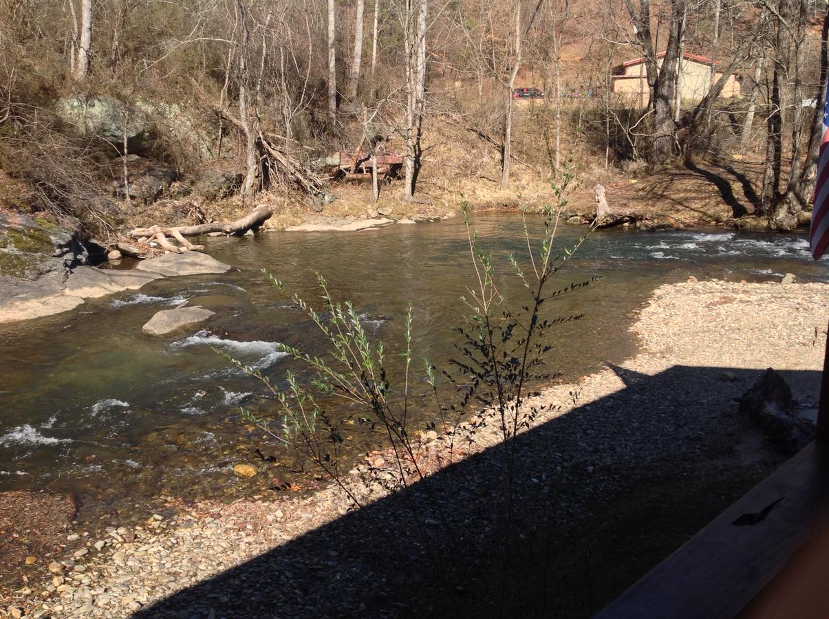Qualla Cabins And Motel - thumb 18
