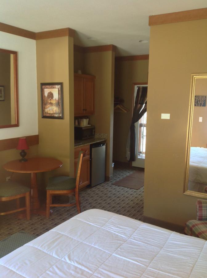 Qualla Cabins And Motel - thumb 37