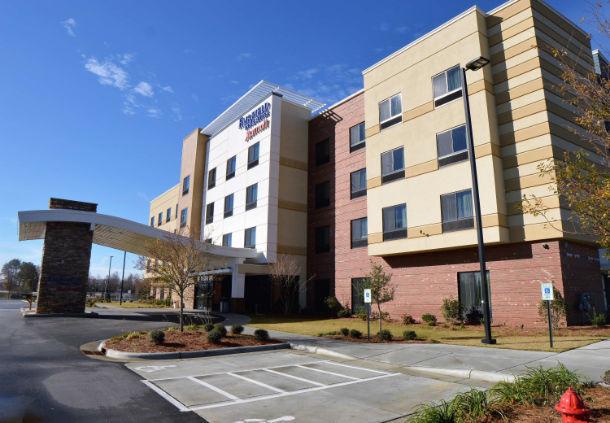 Fairfield Inn & Suites By Marriott Dunn I-95 - thumb 1