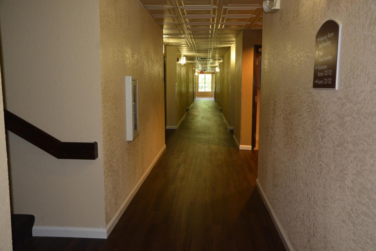 Countryside Inn And Suites - thumb 12