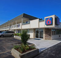 Motel 6 Lima - Orlando Tourists