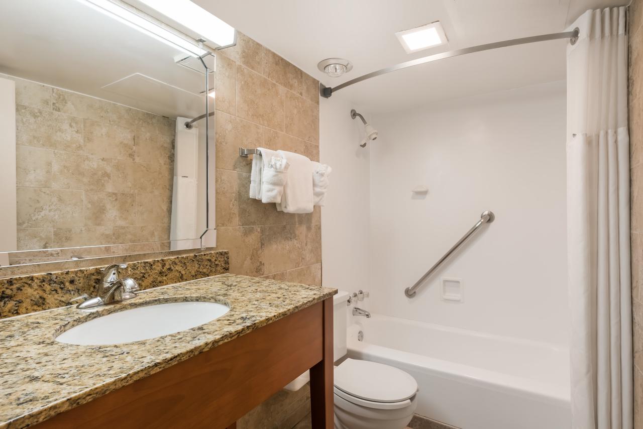 Ramada By Wyndham State College Hotel & Conference Center - thumb 23