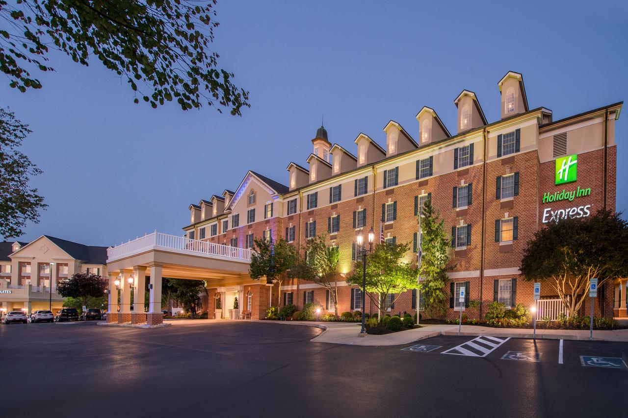 Holiday Inn Express State College At Williamsburg Square - thumb 0