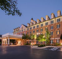 Holiday Inn Express State College at Williamsburg Square - Orlando Tourists