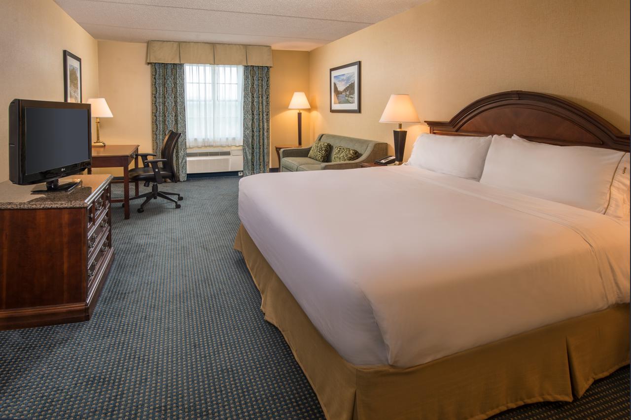 Holiday Inn Express State College At Williamsburg Square - thumb 8