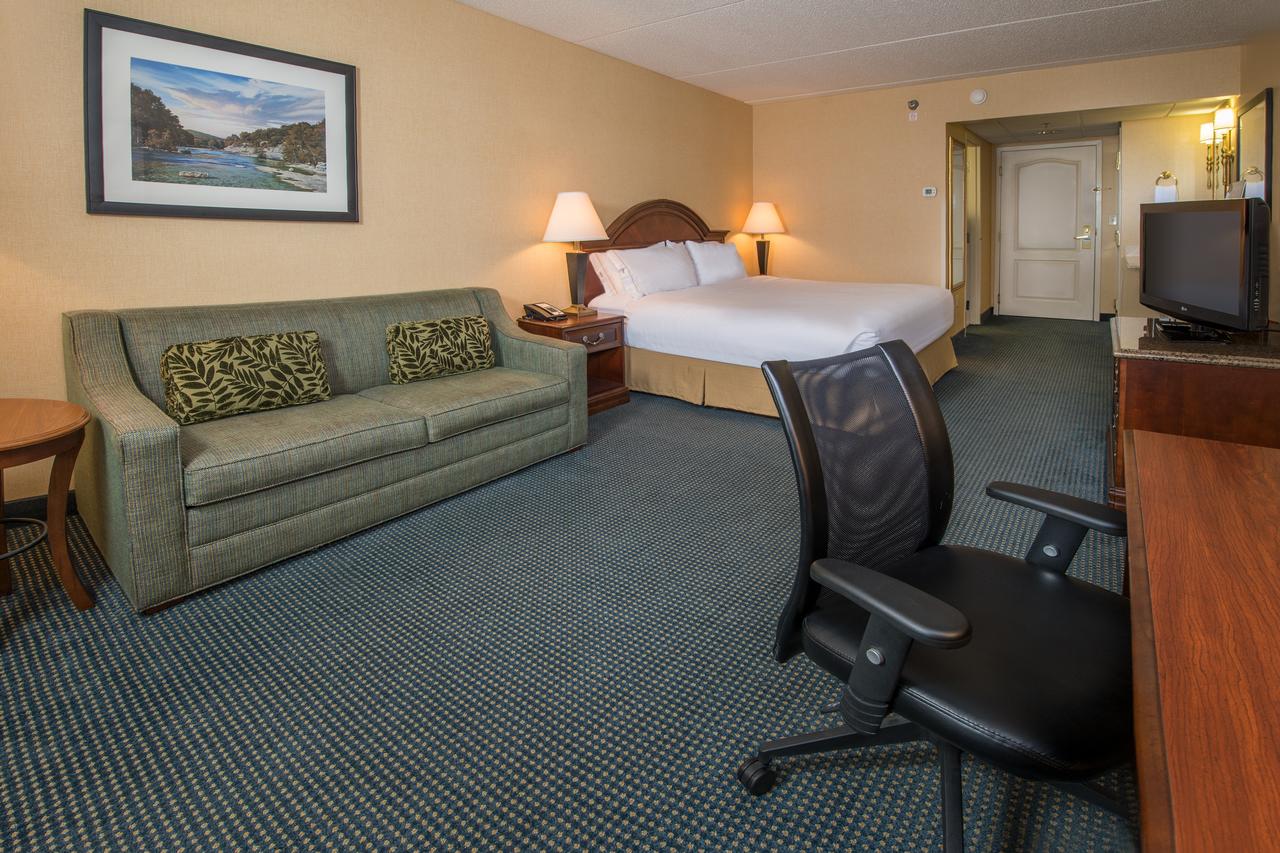 Holiday Inn Express State College At Williamsburg Square - thumb 11