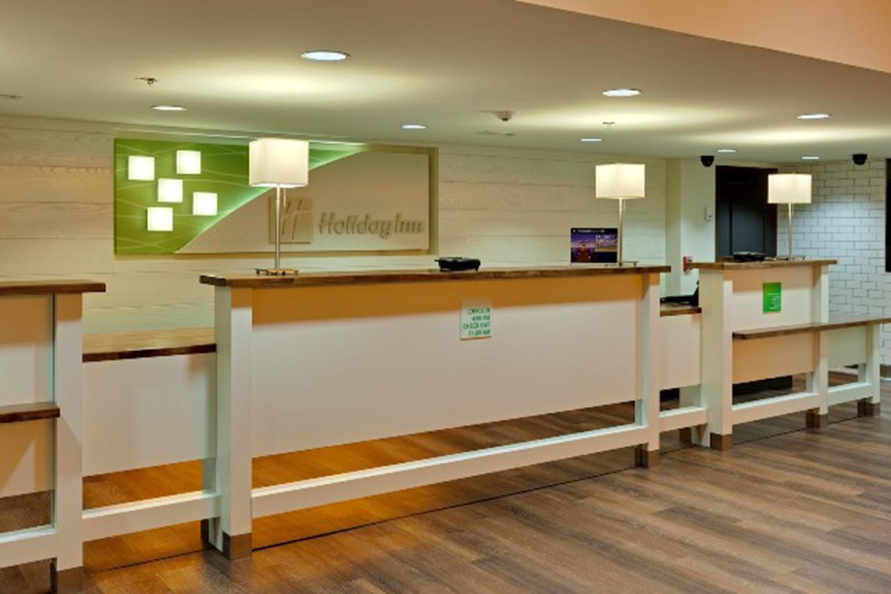 Holiday Inn - Woodruff Road - thumb 1