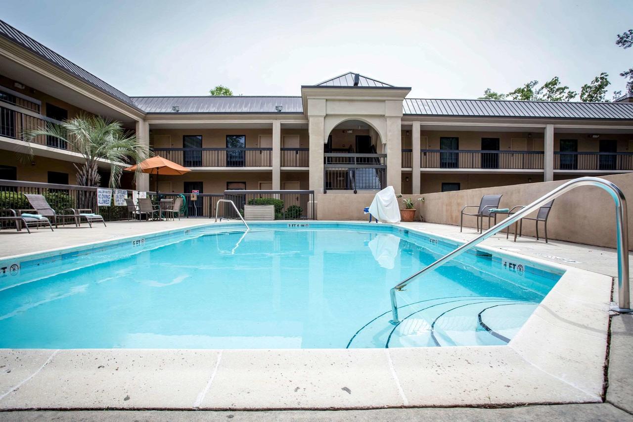 Clarion Inn & Suites Aiken - thumb 19