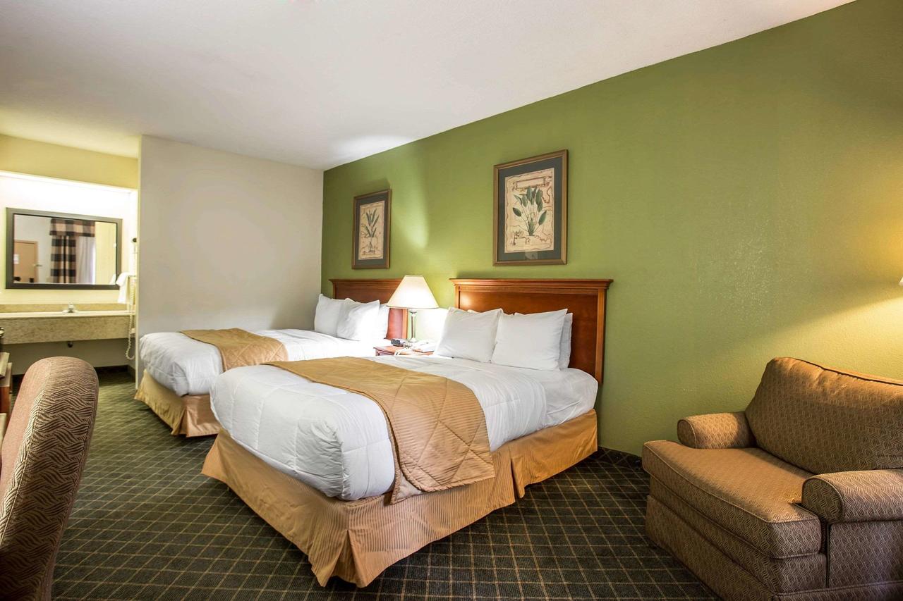 Clarion Inn & Suites Aiken - thumb 34