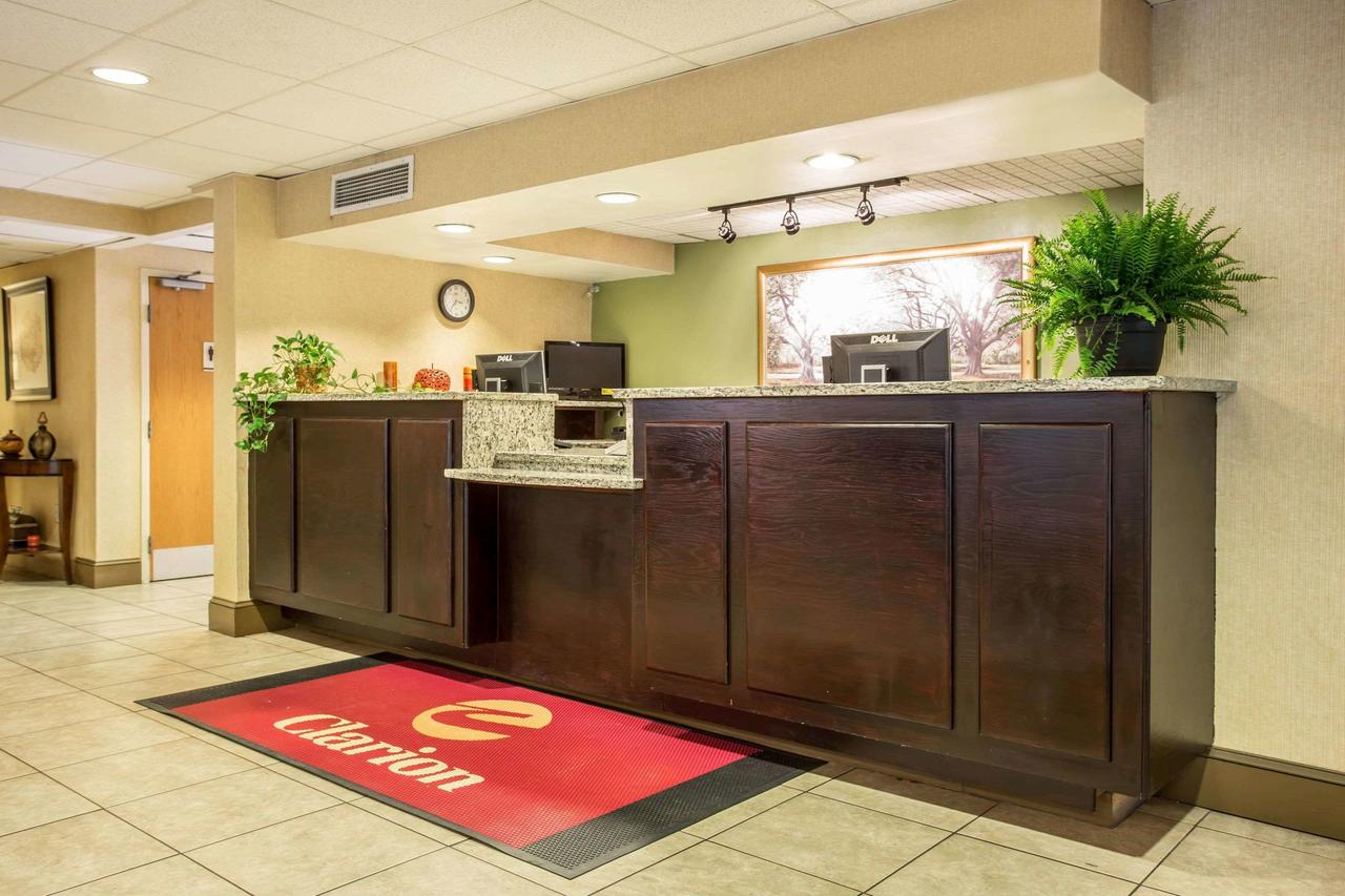 Clarion Inn & Suites Aiken - thumb 2