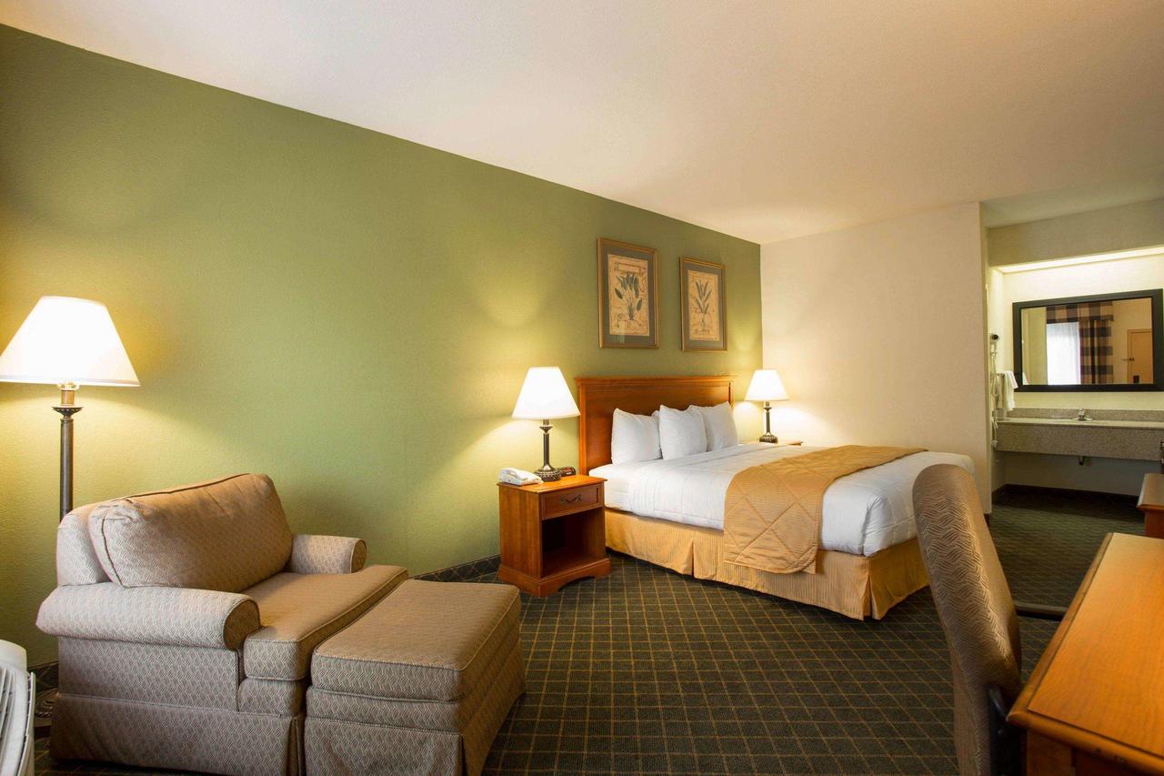 Clarion Inn & Suites Aiken - thumb 40