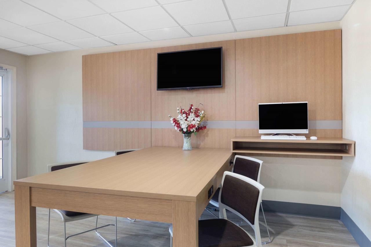 Microtel Inn & Suites By Wyndham Florence - thumb 20