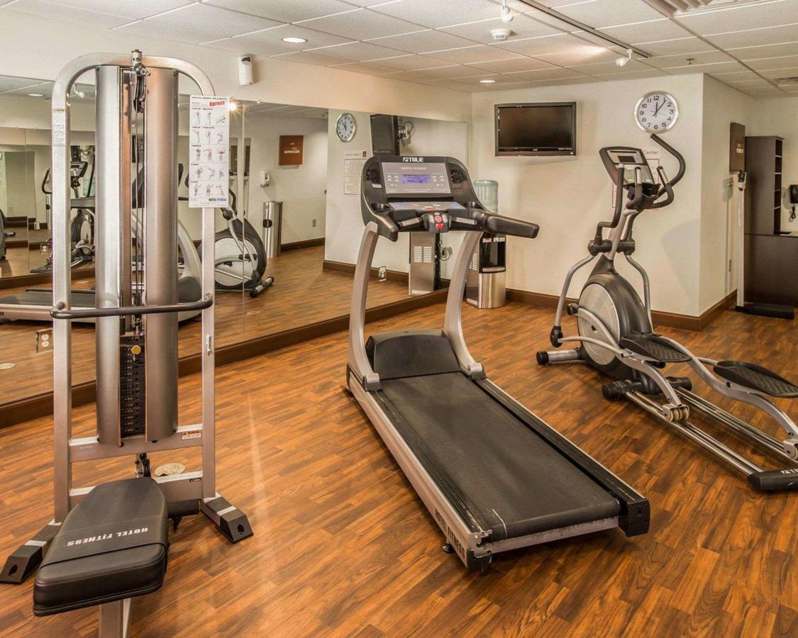 Comfort Suites At WestGate Mall - thumb 20