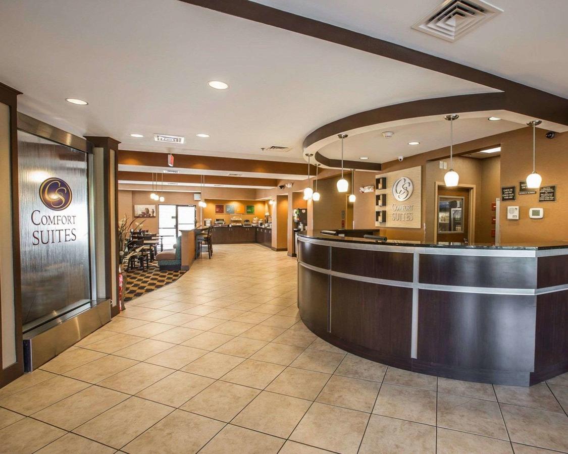 Comfort Suites At WestGate Mall - thumb 33