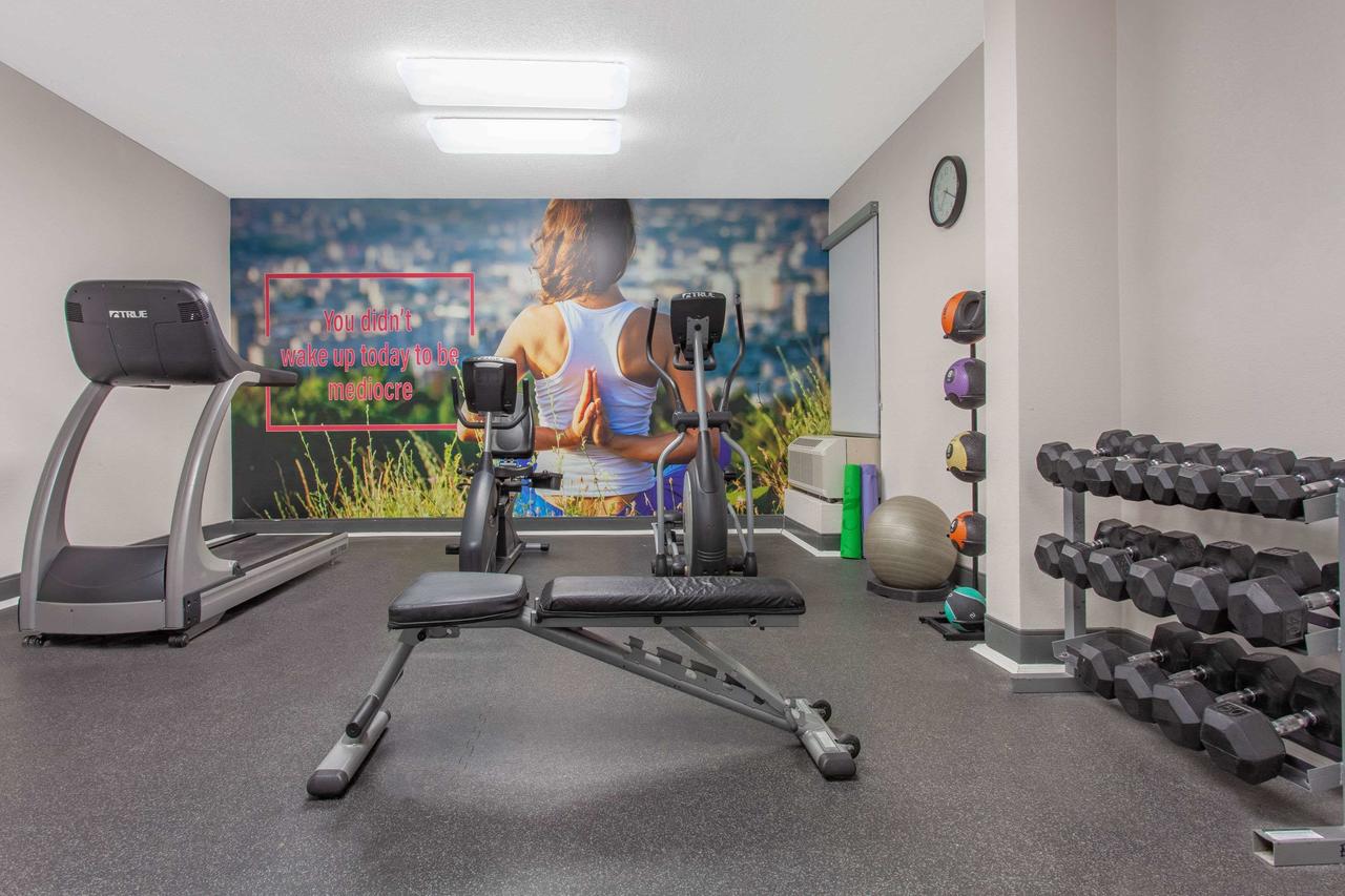 Wingate By Wyndham Charleston Airport Coliseum - thumb 10