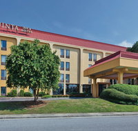 La Quinta by Wyndham Charleston Riverview - Orlando Tourists