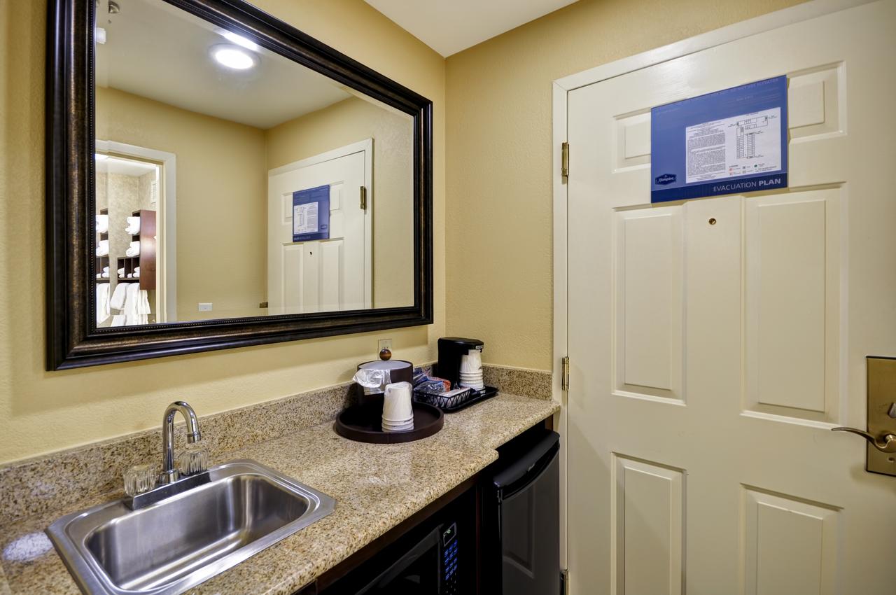 Hampton Inn Charleston-Historic District - thumb 12