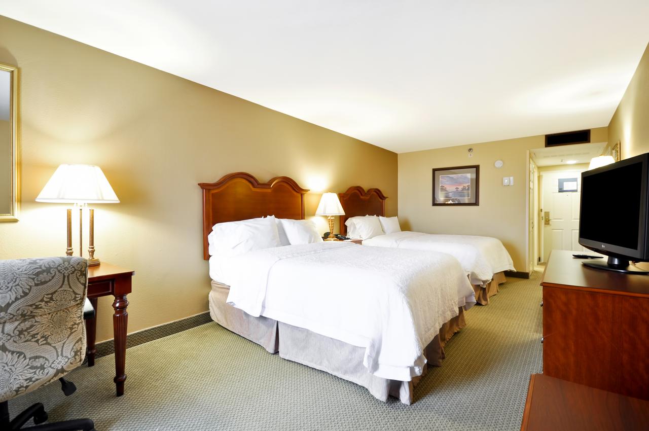 Hampton Inn Charleston-Historic District - thumb 8