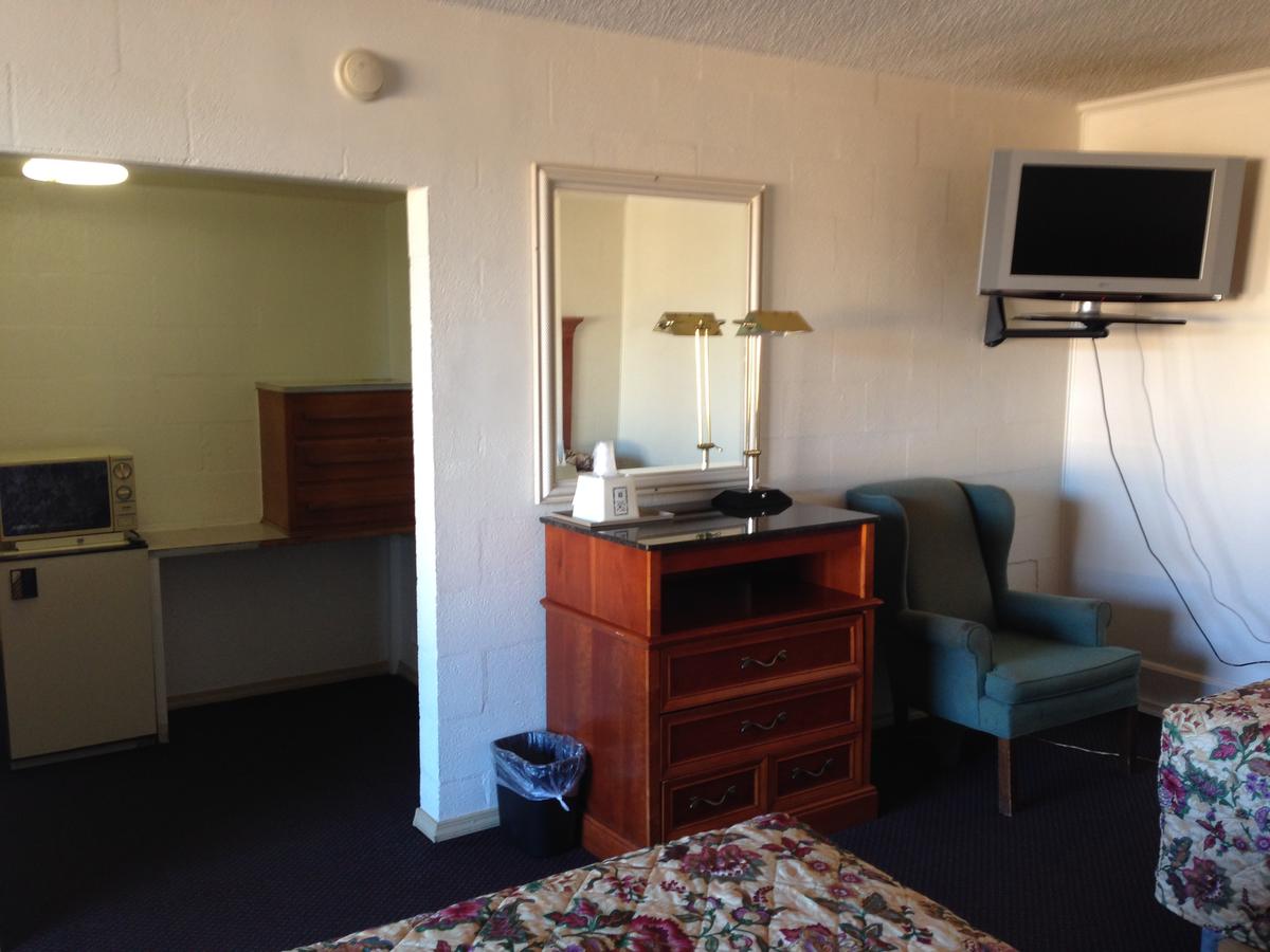 Executive Inn Of Seneca - thumb 17