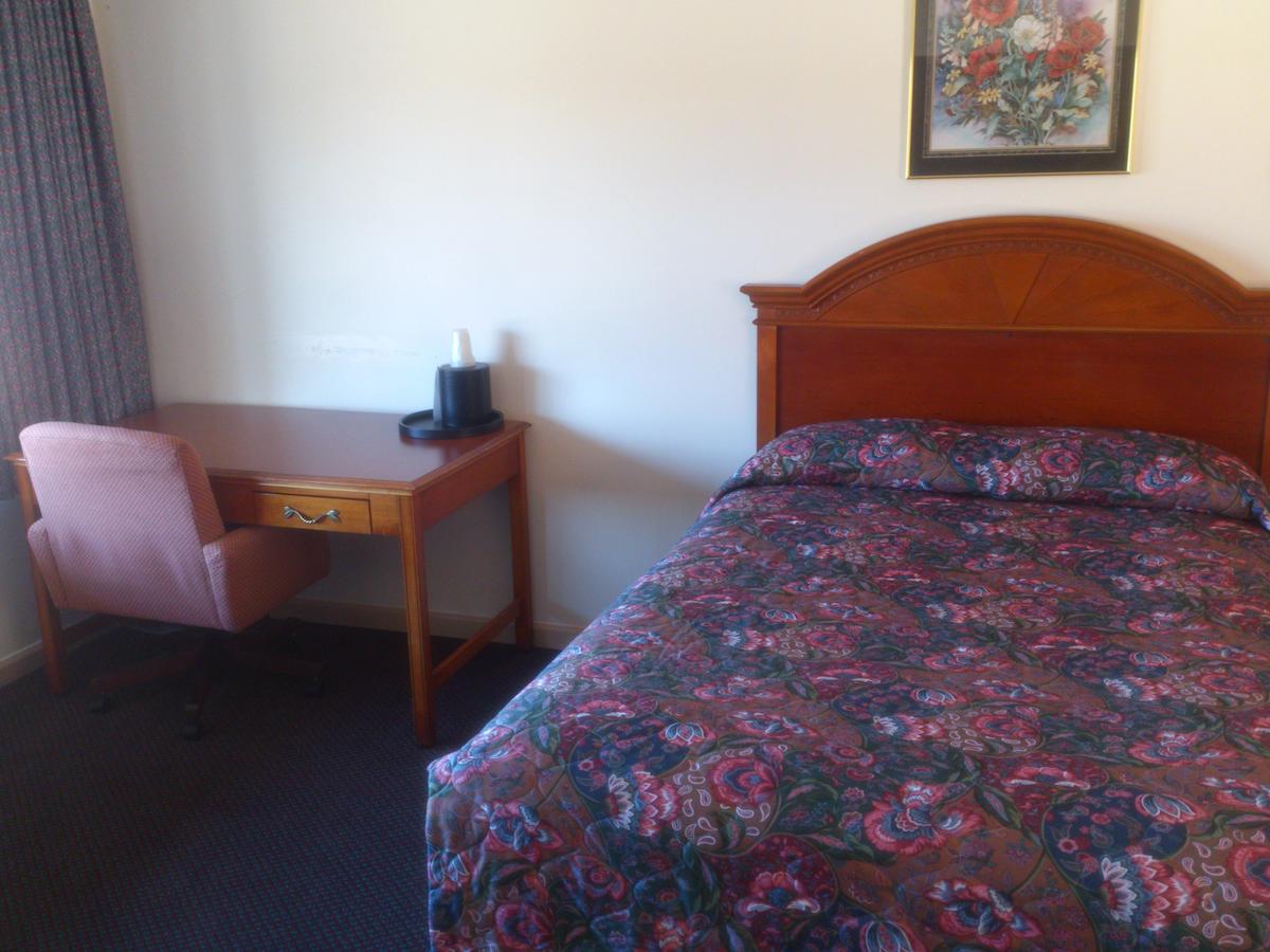 Executive Inn Of Seneca - thumb 7