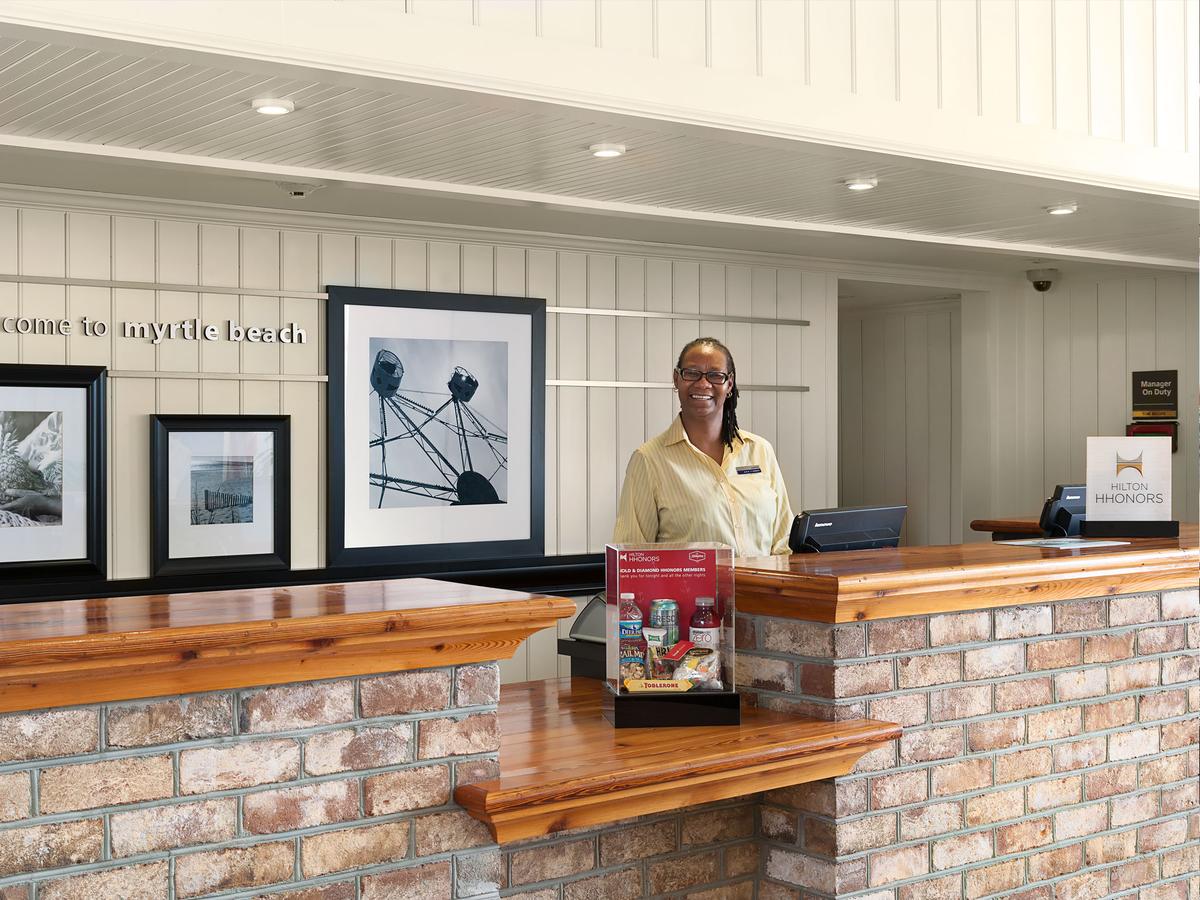 Hampton Inn & Suites Myrtle Beach Oceanfront - thumb 14