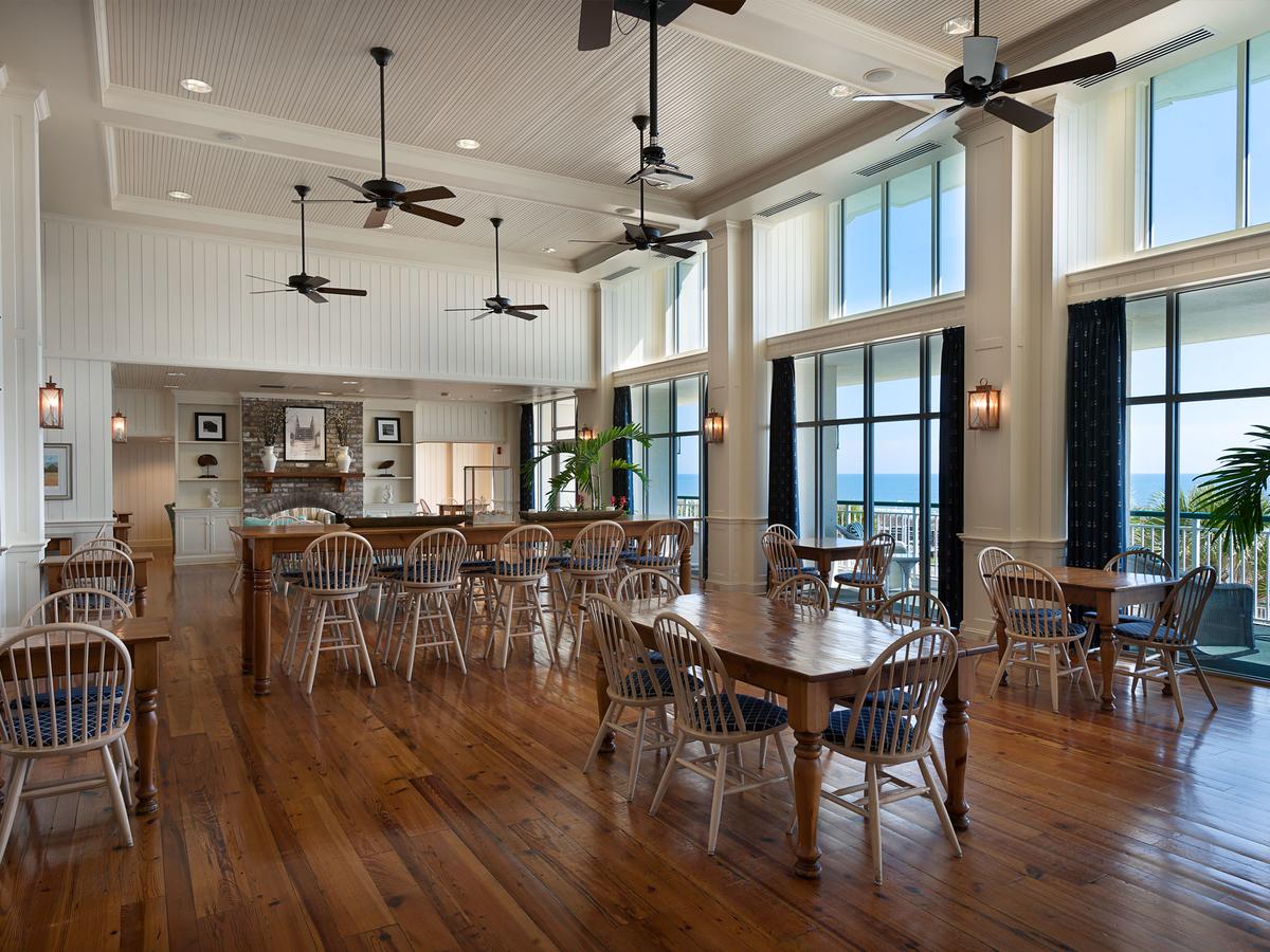 Hampton Inn & Suites Myrtle Beach Oceanfront - thumb 17