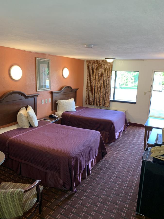 Royal Regency Inn - thumb 2