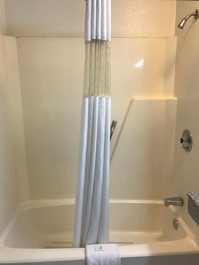 Royal Regency Inn - thumb 27