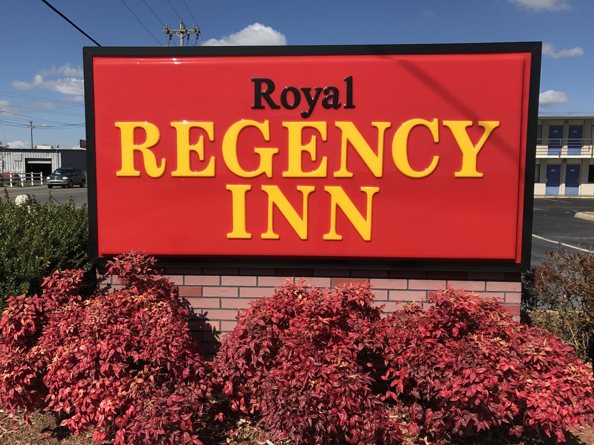 Royal Regency Inn - thumb 28
